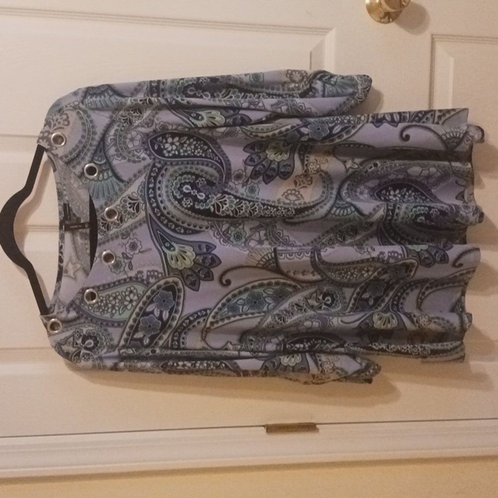 Blue paisley top